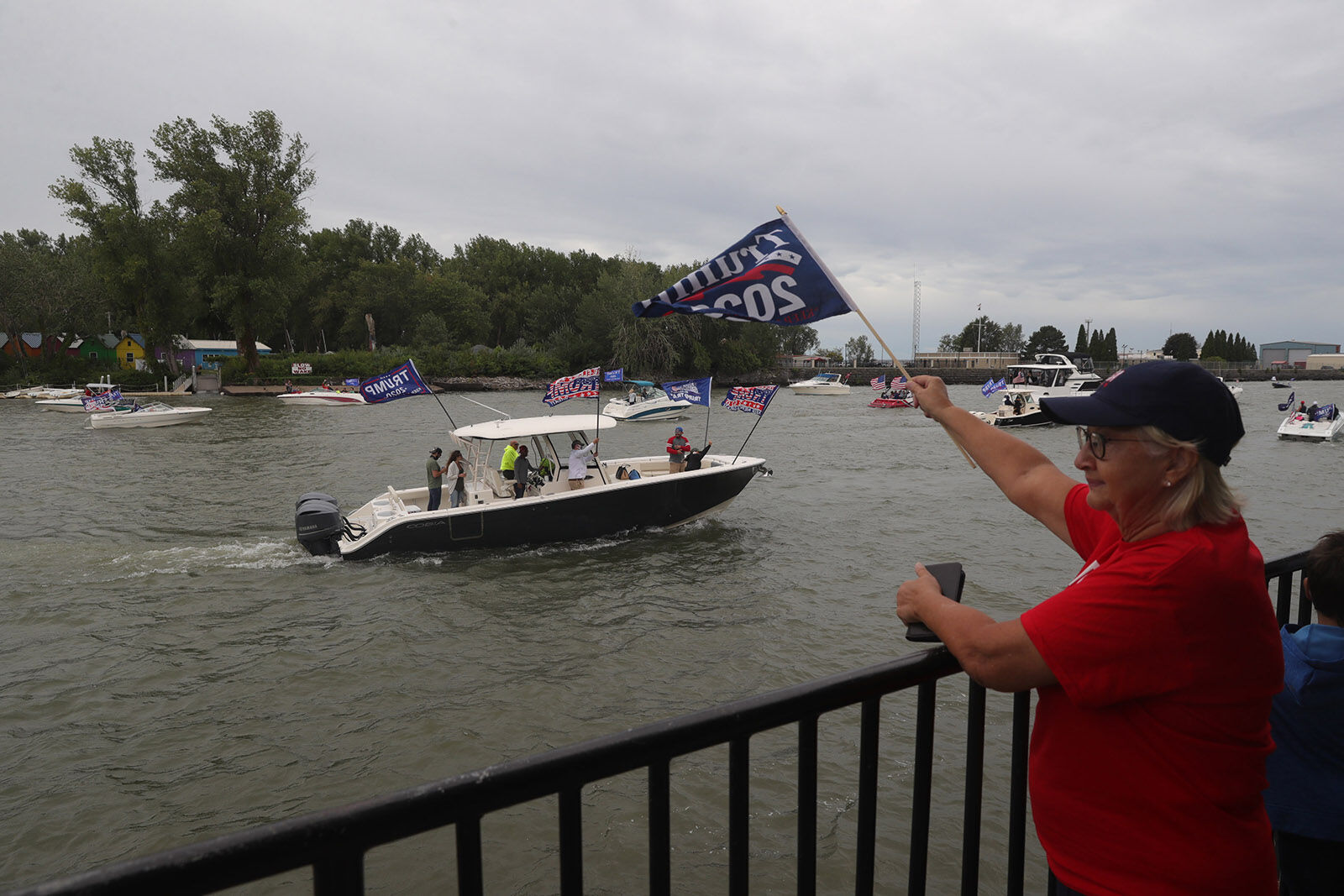 Bikers and boaters parade for President Trump
